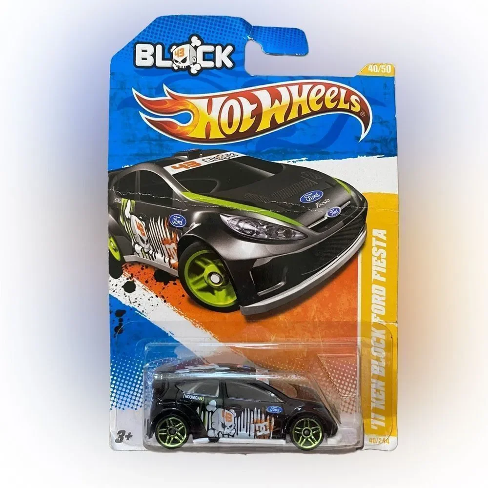 Hot Wheels Bundle of 6 Cars NWT